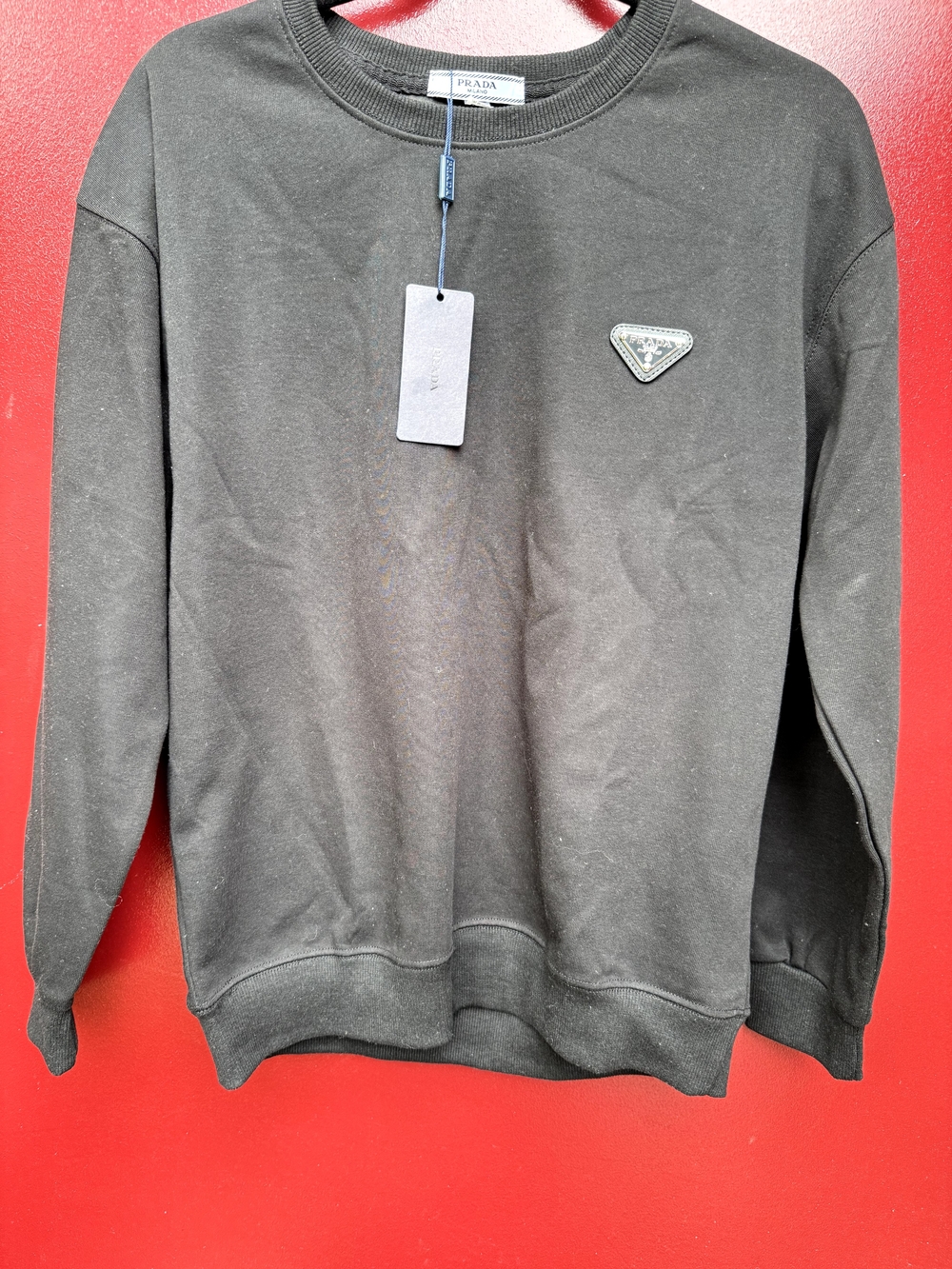 Prada Men’s Black Crewneck Sweater💦💦💦💦🙂🌷